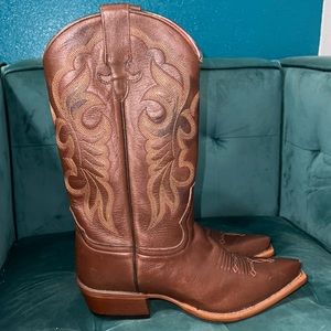 Chocolate Brown Cowboy Boots 🍫